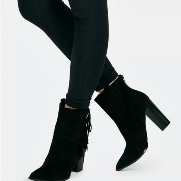 Kaiya Black Fringe Boots - Picture 3 of 8